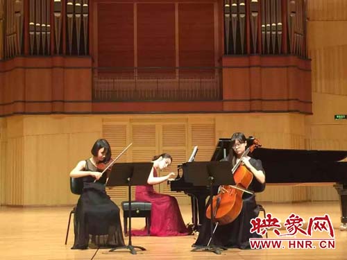 李明陽、謝怡晨鋼琴音樂會在河南藝術中心圓滿落幕