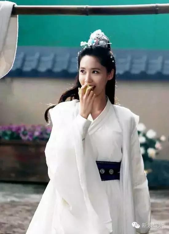 允兒招架不住古裝？韓國女星古裝LOOK一覽 誰贏了？