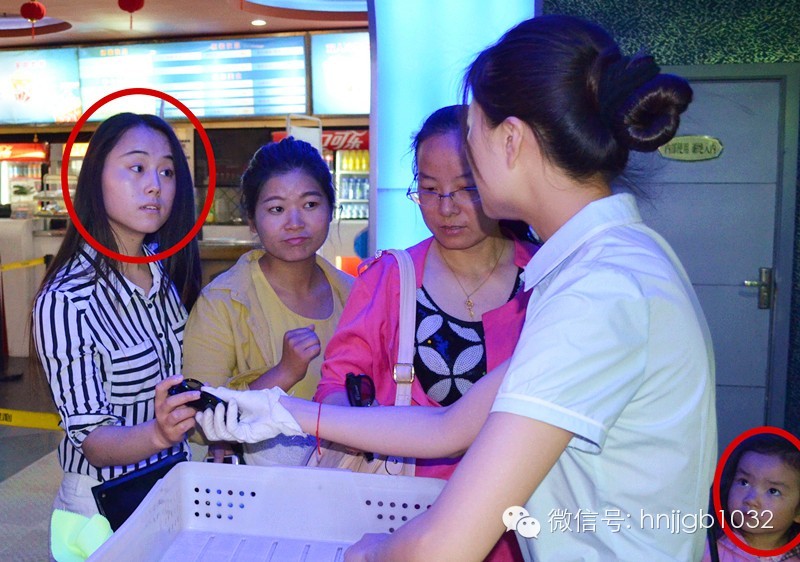 　　看完這部電影，我只有一句話要對(duì)復(fù)仇者們說(shuō)：你們耍帥的時(shí)候考慮過(guò)我們普通老百姓的感受嗎！？