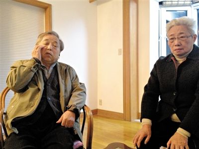 前晚，年過七旬的劉光嘉及妻子向記者講述強拆經(jīng)過。