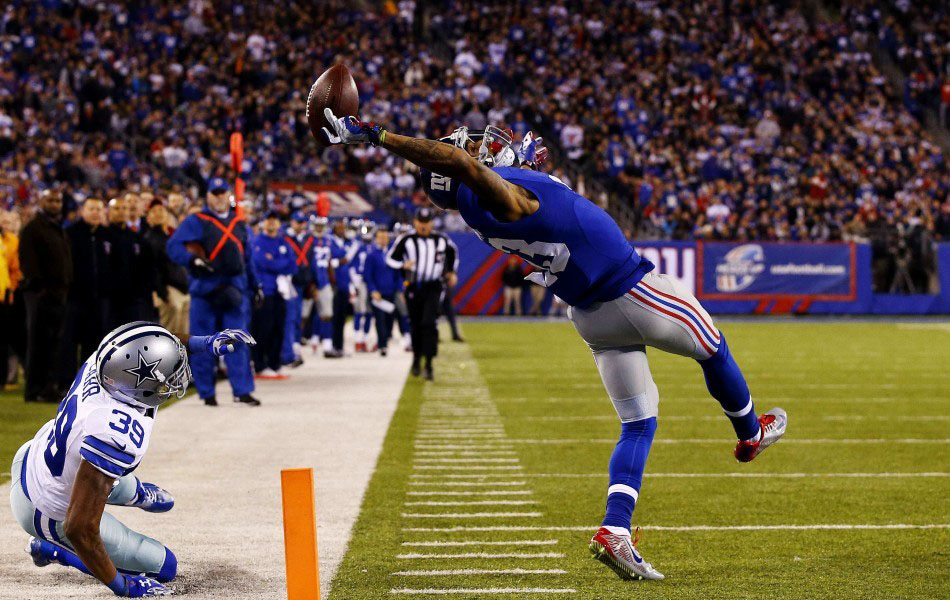 　單幅二等獎(jiǎng)，單手接球。