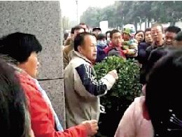 純屬誤會(huì)，人家不是人販子