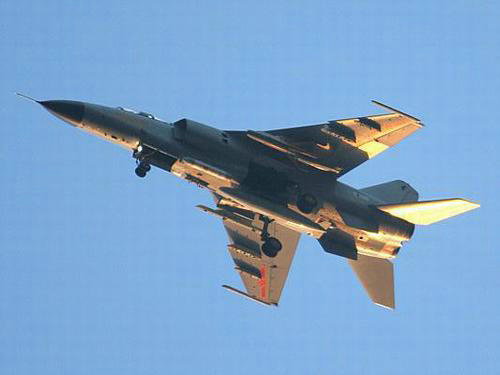 資料圖：進(jìn)行訓(xùn)練中國空軍飛豹戰(zhàn)機(jī)。