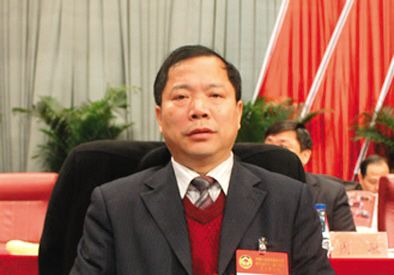 原萍鄉(xiāng)市政協(xié)主席晏德文。