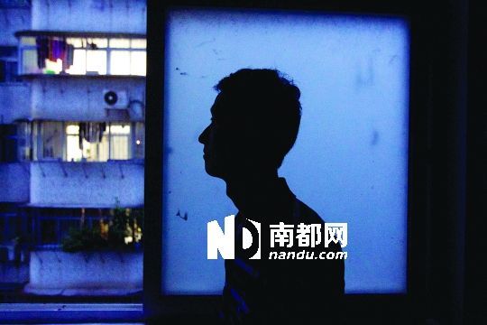 崔先兵的生活已走上正常軌道，對(duì)于失去自由的那一年高墻生活，他不愿回憶。