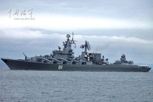 瓦良格號(hào)巡洋艦。