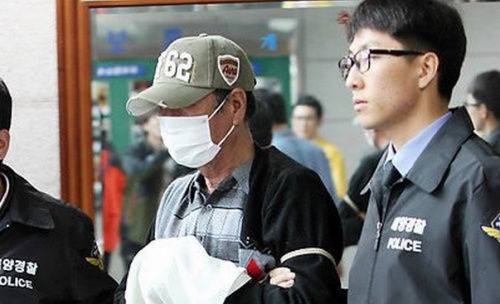 資料圖片：韓國(guó)檢方和警方聯(lián)合調(diào)查本部15日對(duì)“世越”號(hào)客輪的15名船員進(jìn)行逮捕起訴。