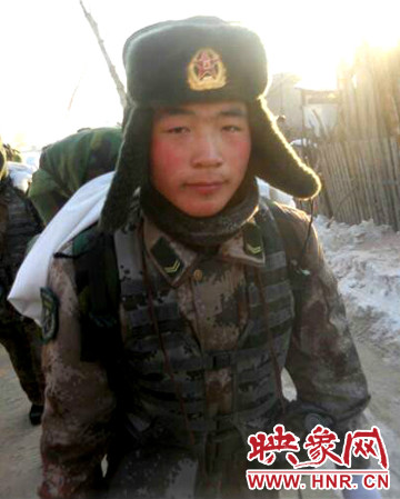 撲火救人壯烈犧牲的退伍戰(zhàn)士、民兵排長鄭春光