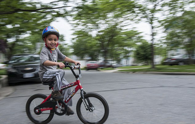 5歲女孩成美國(guó)首位變性兒童 5歲女孩成美國(guó)首位變性兒童