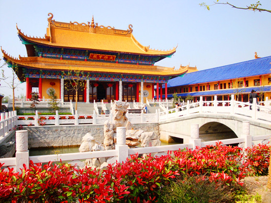 三亞實(shí)用旅游攻略 輕松游玩樂(lè)開懷