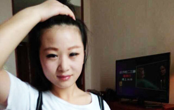 鄧建國(guó)新女友。