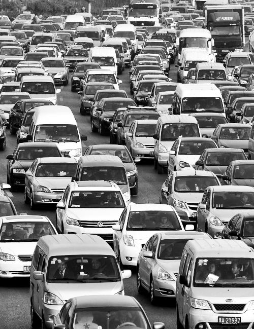 新規(guī)出臺，讓車主有了用車保障。