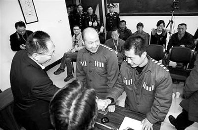 3月26日，浙江高院依法對(duì)張輝、張高平強(qiáng)奸再審案公開宣判，撤銷原審判決，宣告張輝、張高平無罪。2004年，他們被法院認(rèn)定犯強(qiáng)奸罪判處重刑。