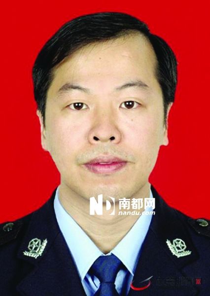 南城公安分局副局長(zhǎng)孔逸鴻。