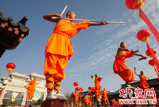 每個(gè)人心中都有一個(gè)或明或暗的功夫圖騰,作為武林高手，他們能飛檐走壁，擁有蓋世神功。