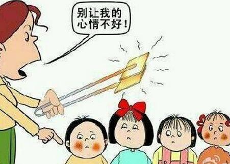 又是精神??？補(bǔ)課孩子遭棒擊 女老師下此毒手原因為何？
