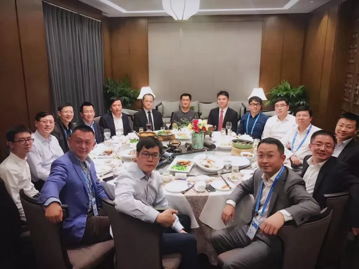 身價(jià)多少，才能參加烏鎮(zhèn)的“大佬”飯局？
