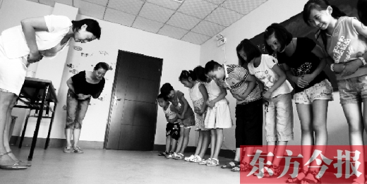 想教國(guó)學(xué)得先考國(guó)學(xué)教師資格證？