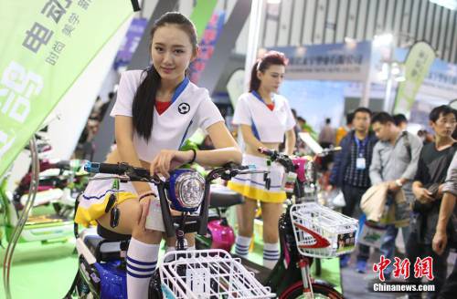 模特?fù)屟劢K國際自行車電動車交易會