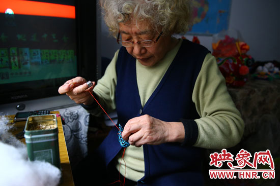 趁著上午光線(xiàn)好，加緊制作