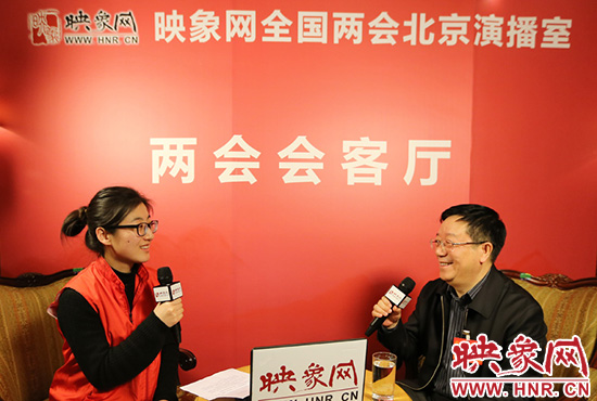 全國人大代表鄭永和做客映象網(wǎng)全國兩會北京直播室。