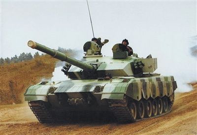 陸軍99改主戰(zhàn)坦克。