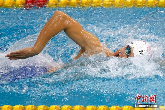 資料圖：9月21日上午，仁川亞運(yùn)會(huì)游泳比賽在文鶴樸泰桓游泳館拉開大幕。
