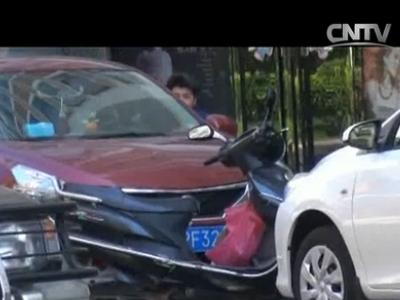 實拍公安部A級攜槍逃犯落網(wǎng) 實拍公安部A級攜槍逃犯落網(wǎng)