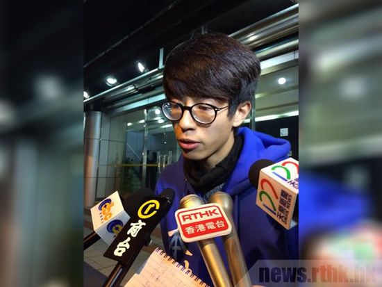 黃臺仰因設想?yún)⑴c旺角暴亂被香港警方拘捕，被指涉嫌參與旺角暴動。