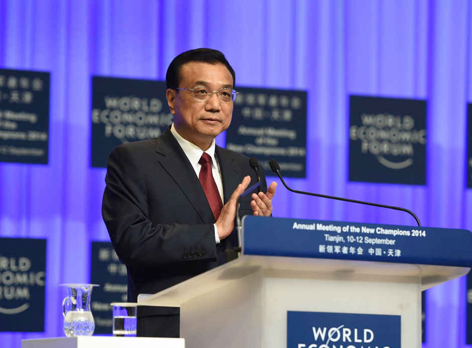 李克強(qiáng)總理出席夏季達(dá)沃斯論壇并發(fā)表開幕式致辭。