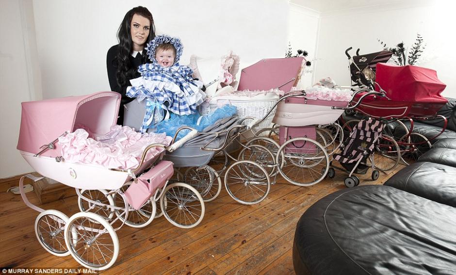 英5月大“名媛”寶寶名貴衣飾堆成山 英5月大“名媛”寶寶名貴衣飾堆成山