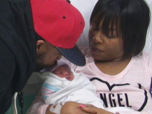 俄亥俄州一對同為元旦生日的夫妻，就在剛剛過去的1月1日，又生下了自己的女兒。