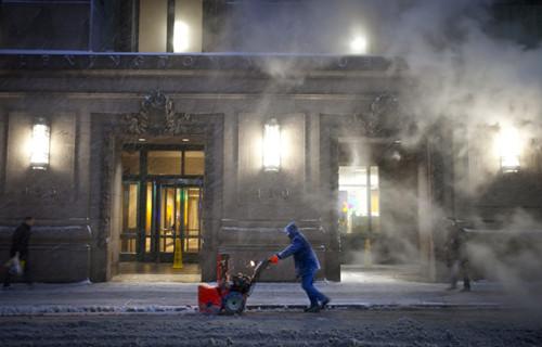 特大暴風雪襲擊美國東北部，多州進入緊急狀態(tài)。