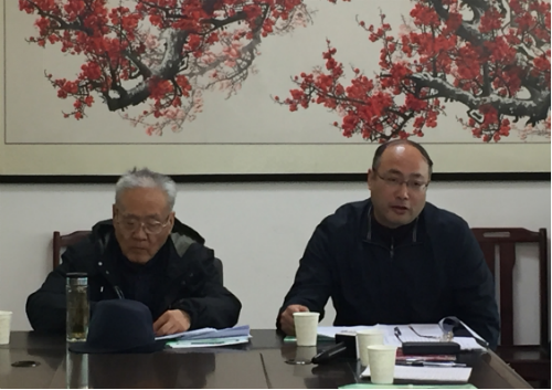 （左：原周口地區(qū)常委秘書長(zhǎng)梁祖靈 ；右：鄲城縣委常委組織部長(zhǎng)侯磊 ）