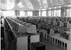 解密藍(lán)翔技校:1周1天放風(fēng)時(shí)間 攝像頭遍布全校