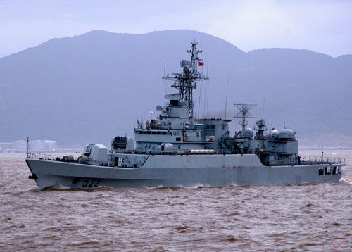 中國反艦導(dǎo)彈的發(fā)射，根本不需要所謂的“火控雷達(dá)照射”，而且3公里距離也明顯小于反艦導(dǎo)彈最小允許發(fā)射距離。（資料圖）
