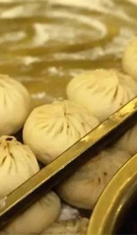 煎出來(lái)的包子煨出來(lái)的湯，吃起來(lái)是有些不一樣