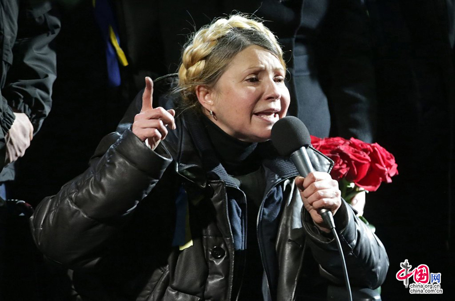 季莫申科在獨(dú)立廣場(chǎng)講話 季莫申科在獨(dú)立廣場(chǎng)講話