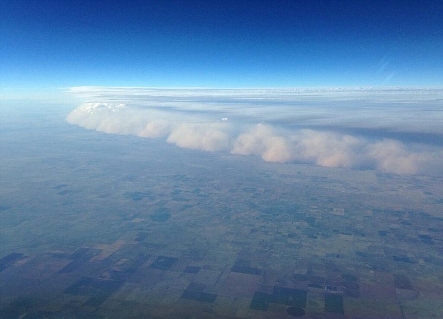 沙塵暴席卷美國(guó)多地