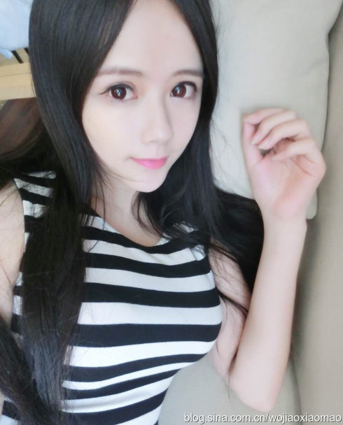 湖大21歲?；ㄇ巴购舐N無懼走光